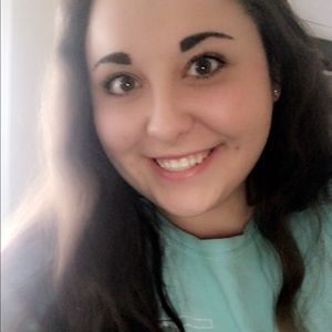 Meet your Posher, Whitney